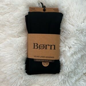 Ladies Leggins Size Small NWT